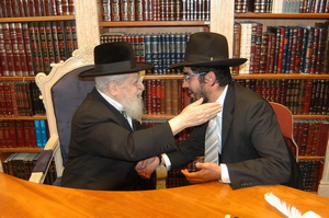 Rav Elie Ohayon avec le Rav Ovadia Yossef